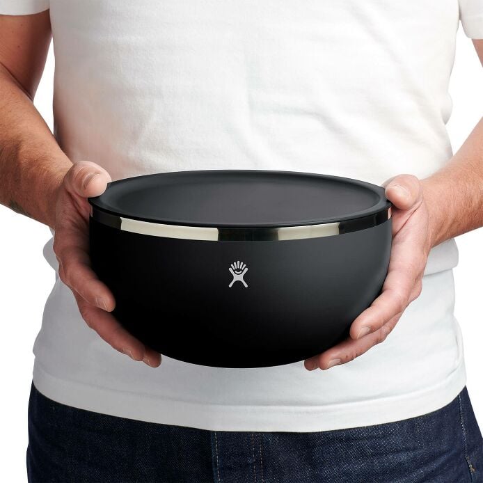 3 qt Serving Bowl with Lid Black